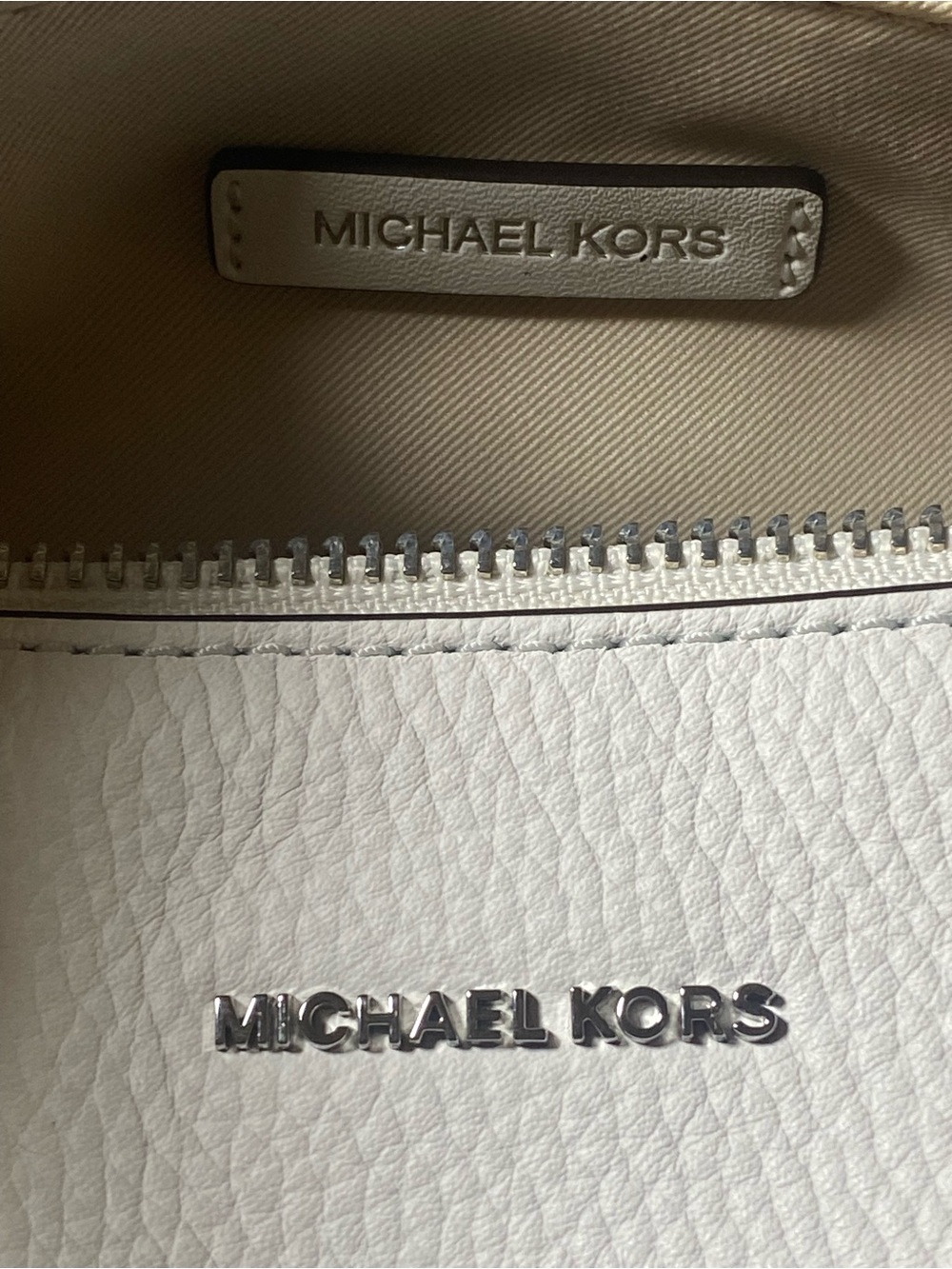MICHAEL Michael Kors Izzy Small Barrel Bag - Optic White Shoulder Bag - Picture 9 of 13